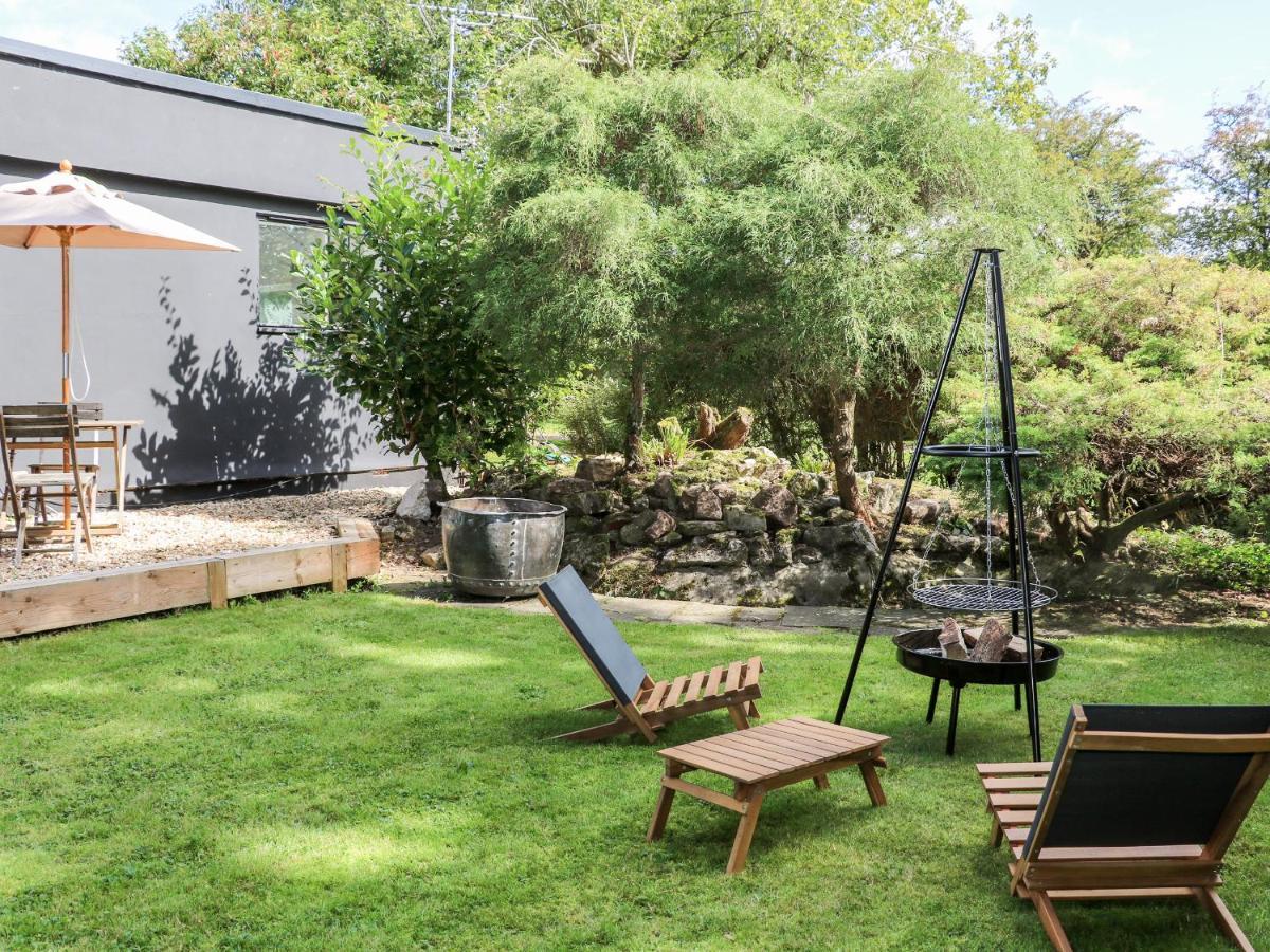 トリング Kub Houseヴィラ エクステリア 写真